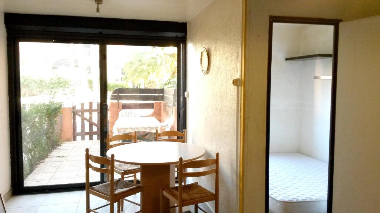 Appartement Charmant A Canet En Roussillon 36 M² Piscine Partagee Kültér fotó